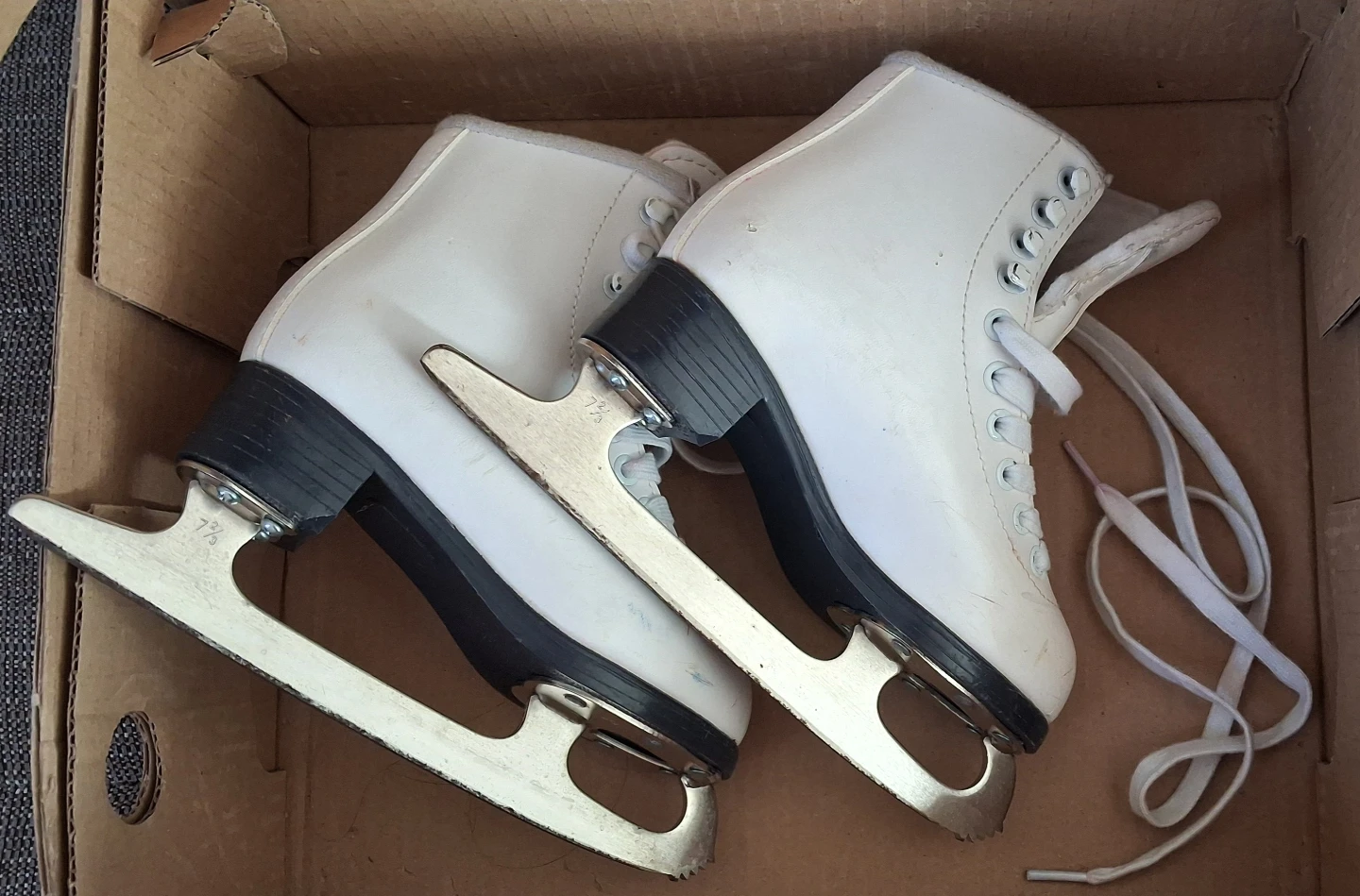 Jackson Ultima Canvas White Figure Skates - photo 2