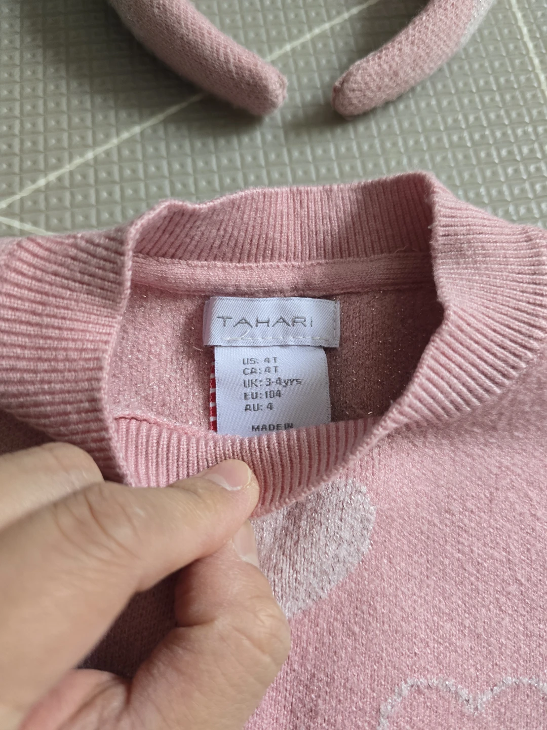 Pink Knit Heart Sweater and Pleated Skirt Set - Size 4T - photo 2