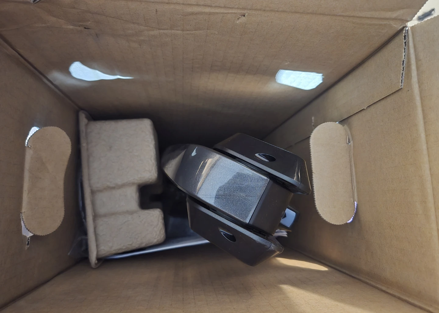 Bissell Adapt Ion XRT 2-in-1 Lightweight Cordless Vacuum.BNIB. - photo 5