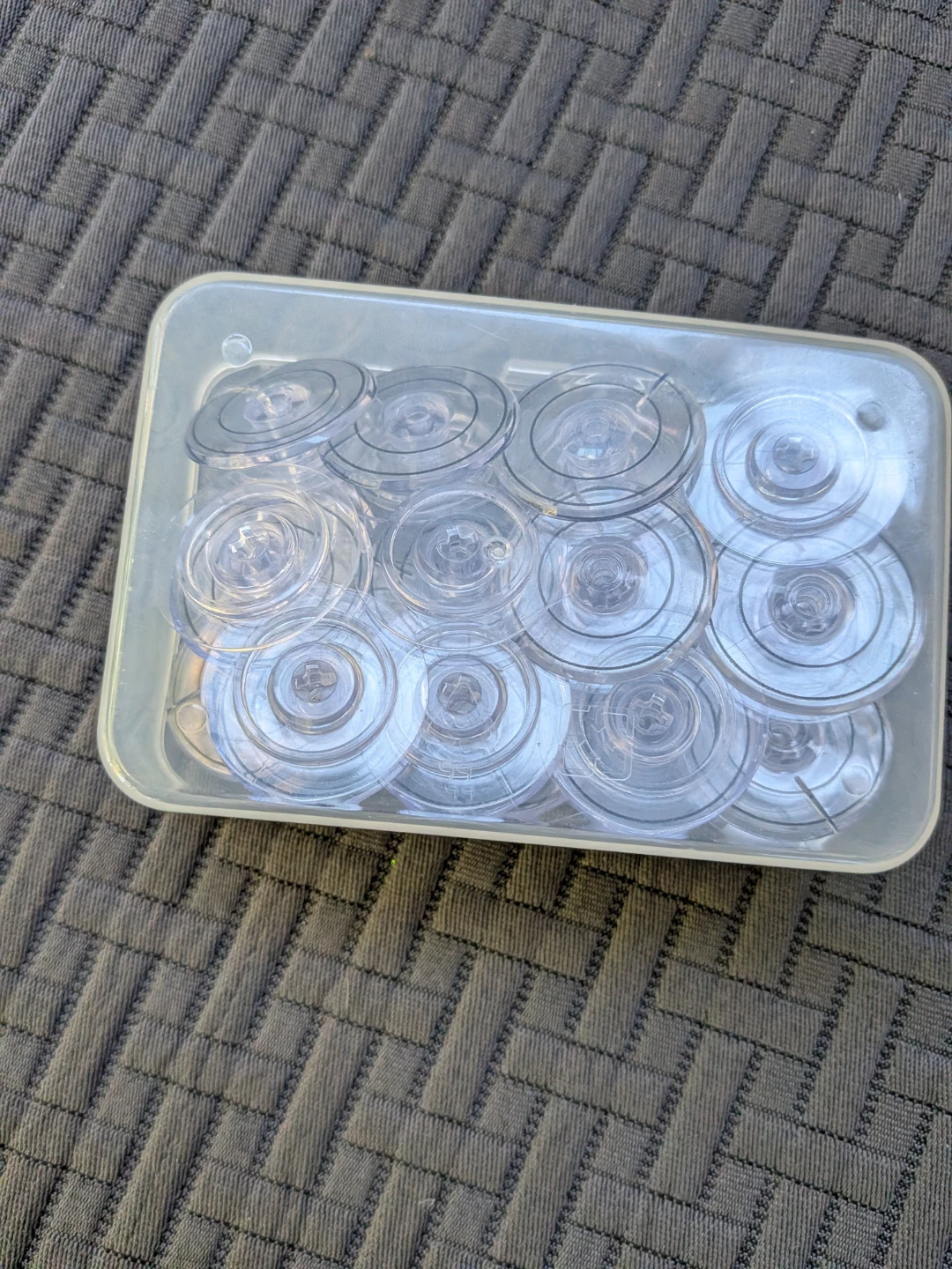Evernice 20 sewing machine bobbins - photo 3