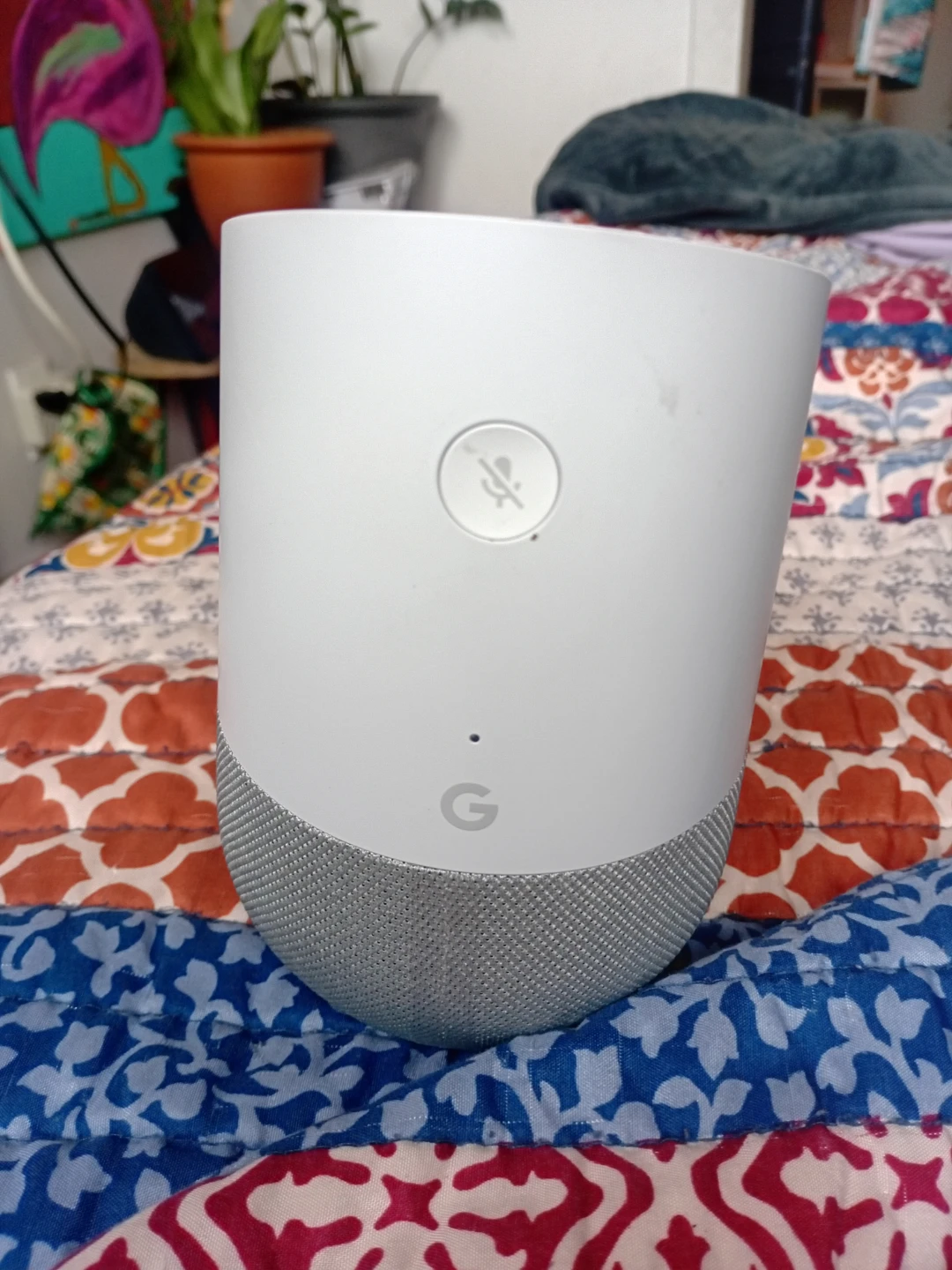Google Home Smart Speaker - photo 2