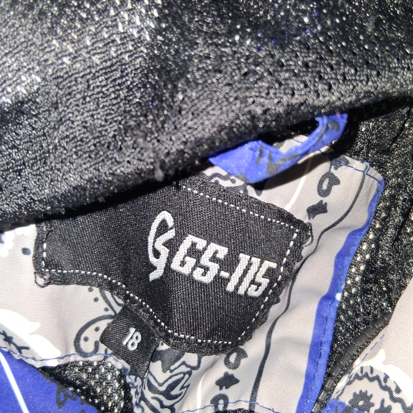 GGS-115 Bandana Print Windbreaker - photo 3