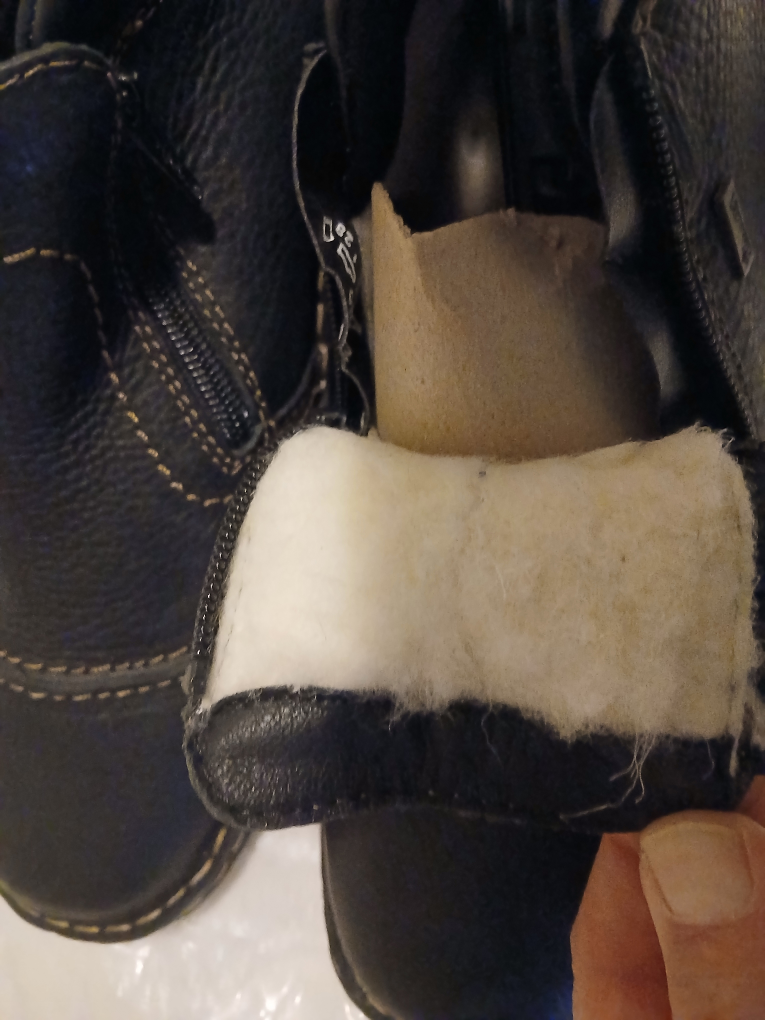 Black Leather Winter Ankle Boots Size 41 - photo 2