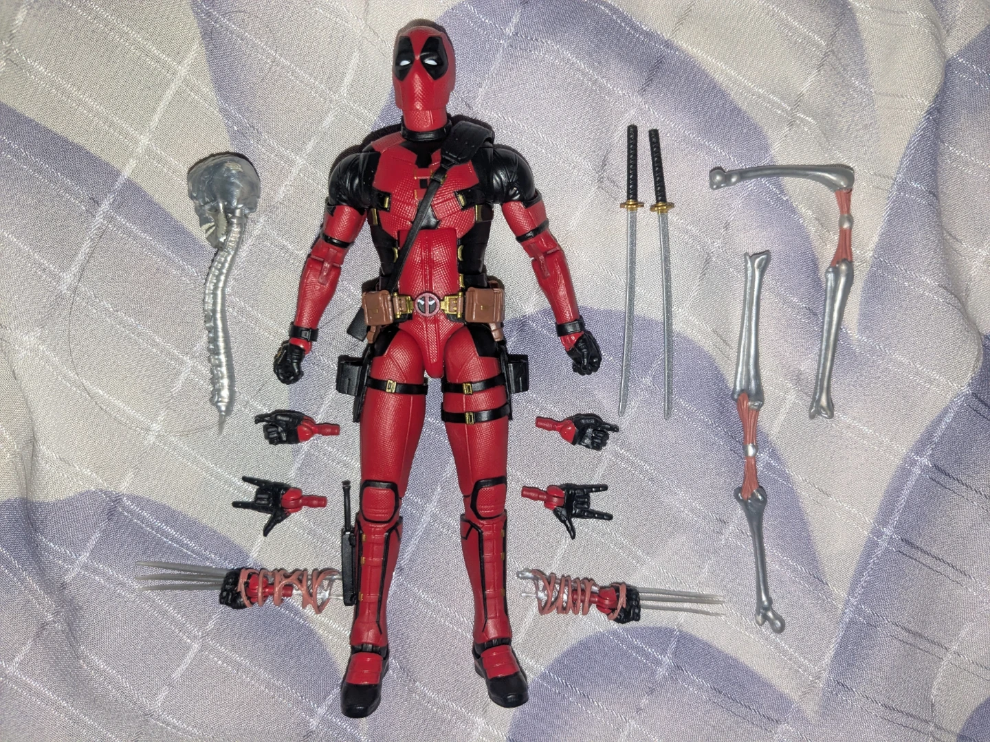 Deadpool and Wolverine Marvel Legends Figure Lot - photo 5