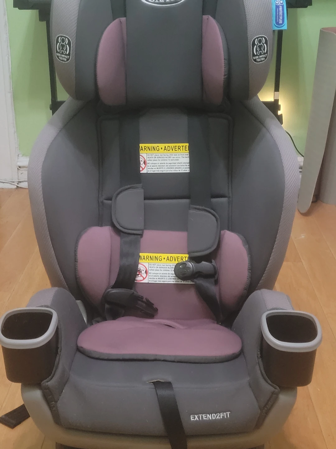 Graco Extend2Fit Convertible Car Seat