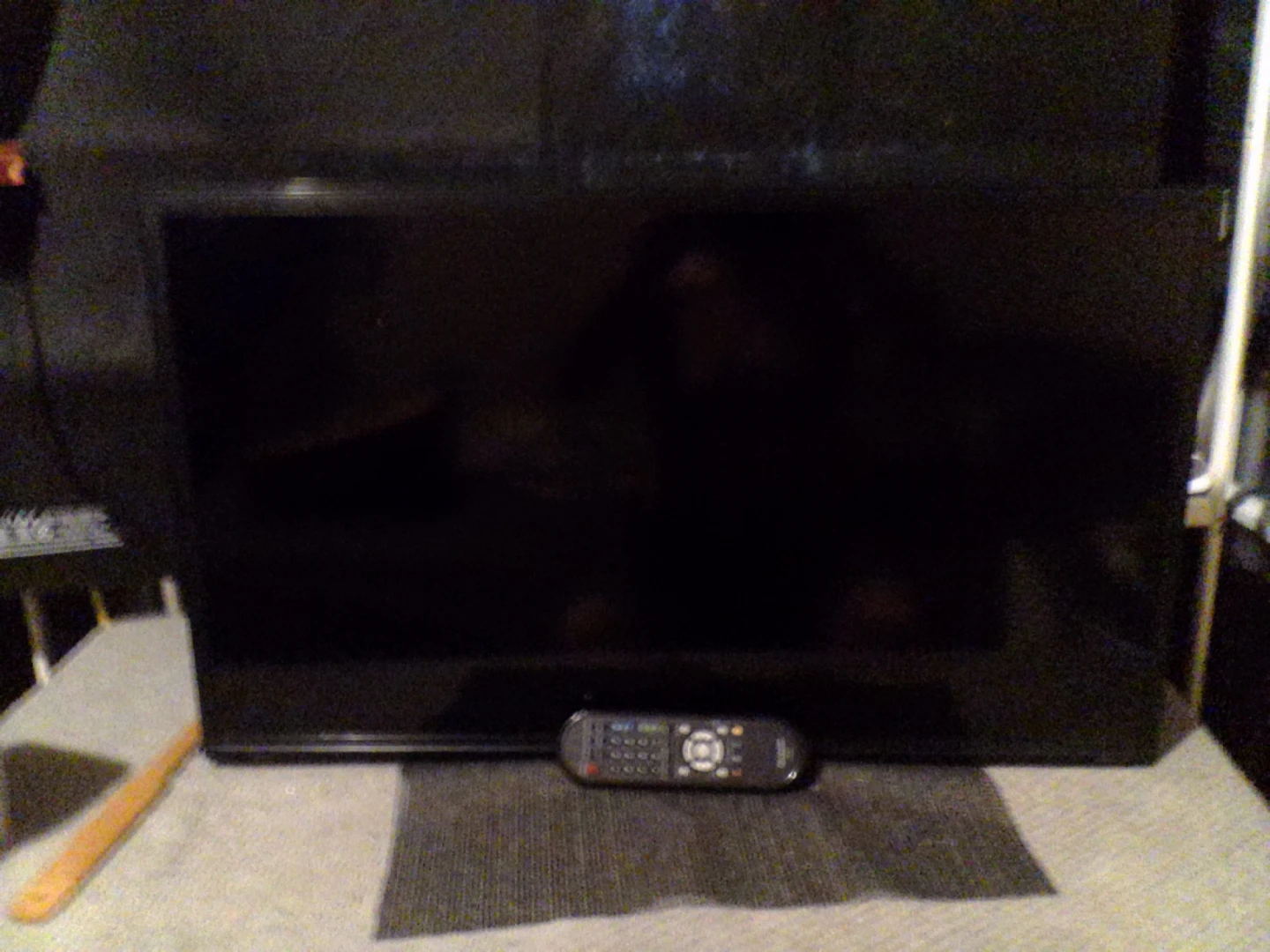 32" Sharp Roku TV