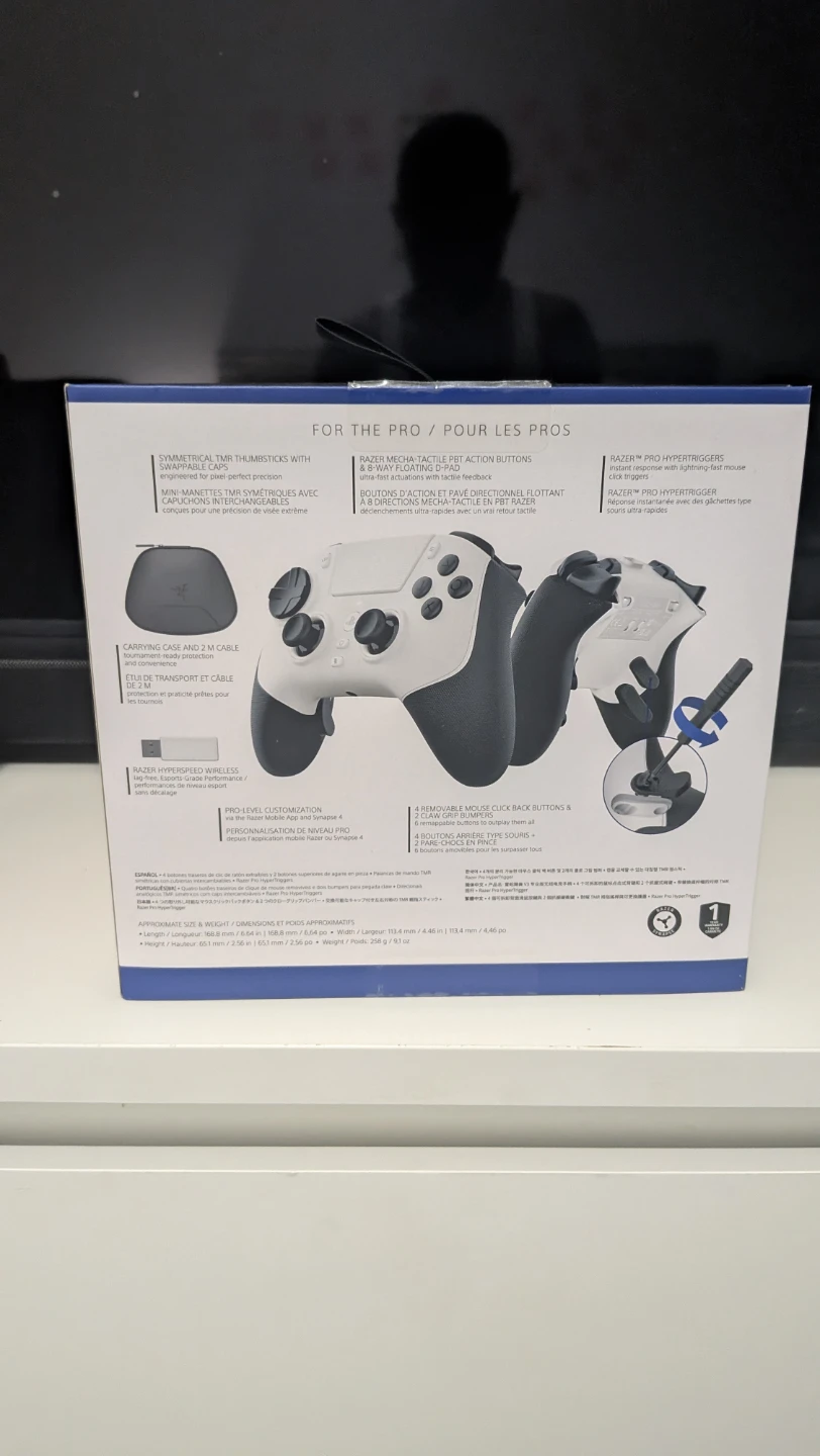 Razer Raiju V3 Pro Controller for PS5 and PC - photo 2
