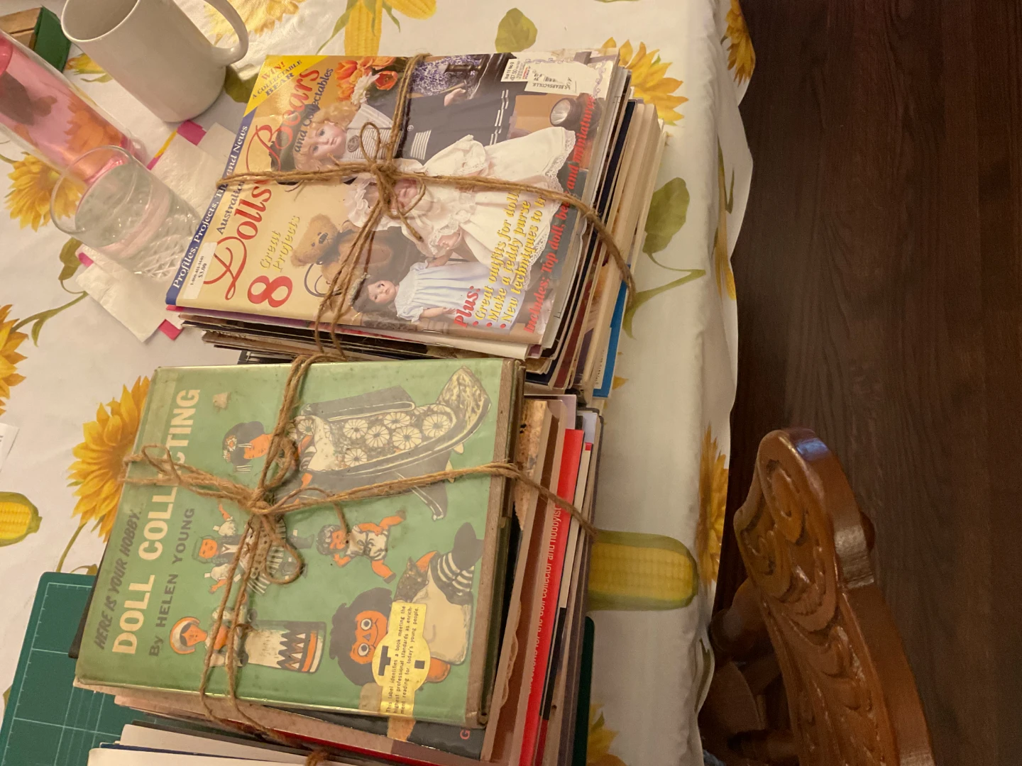 Doll Magazines...collecting and costumes - photo 4