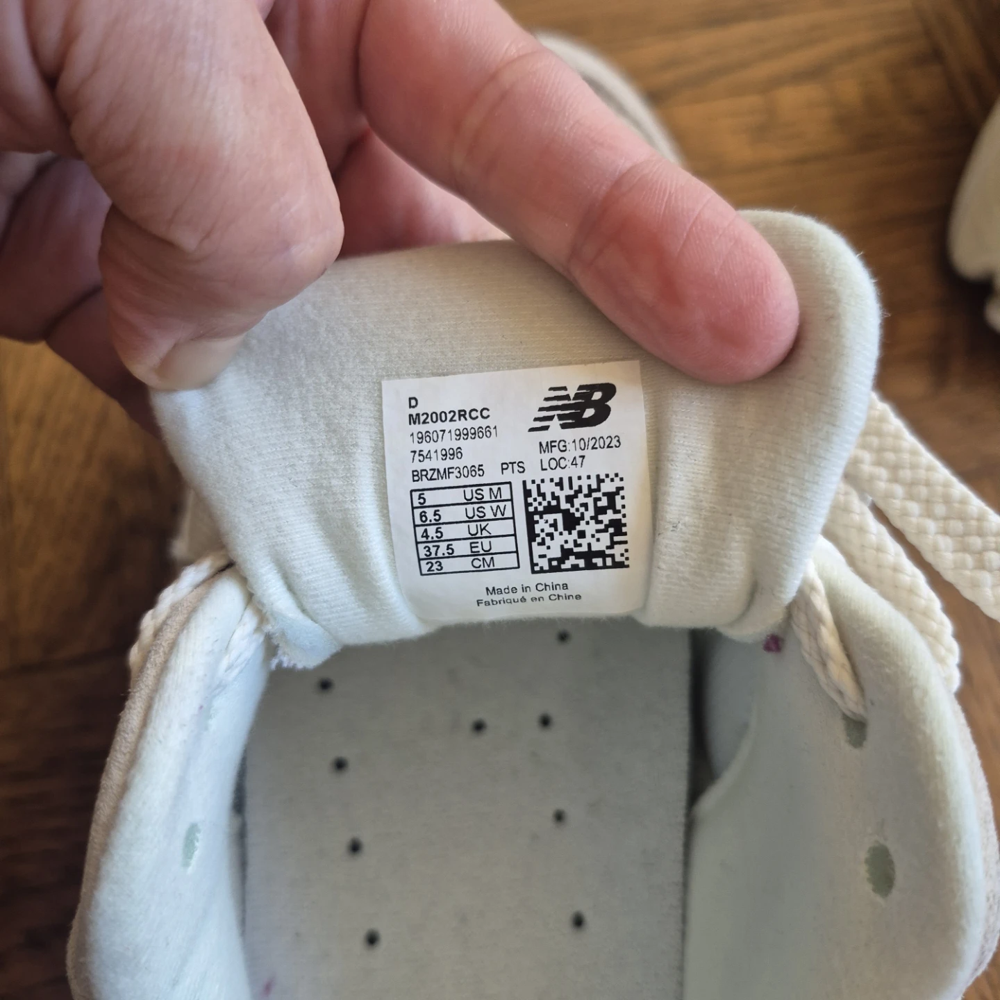 New Balance 2002R Sneakers - Cream - Women's 6.5 - photo 3