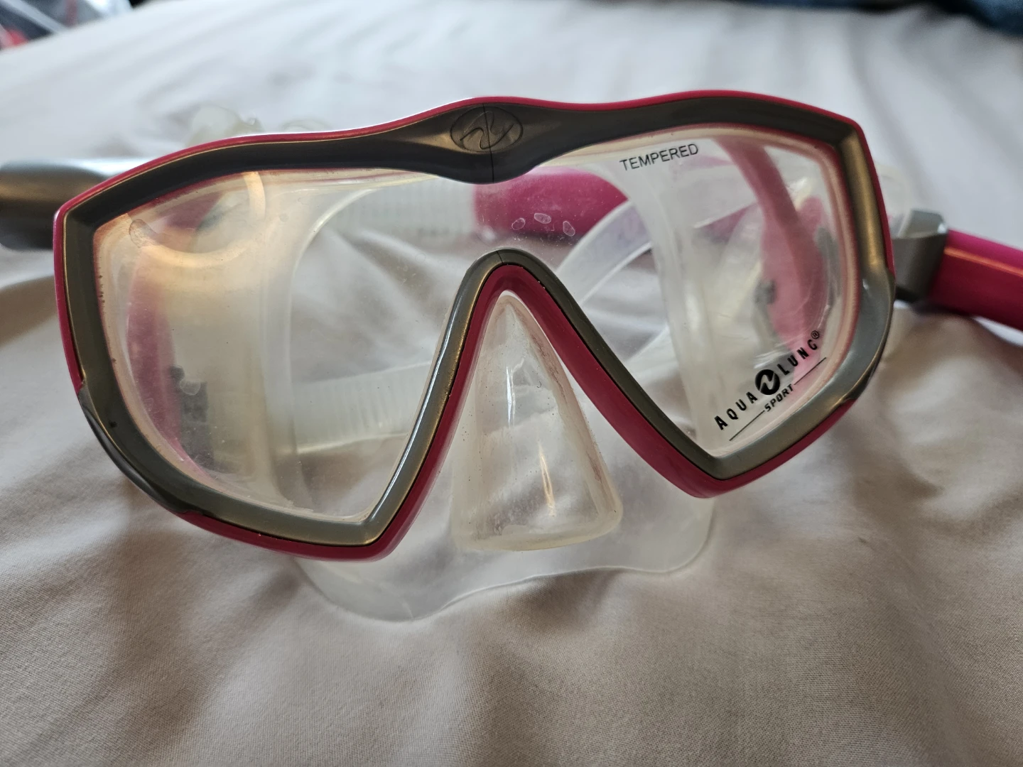 Aqua Lung Sport Snorkel Mask Set - Pink - photo 2