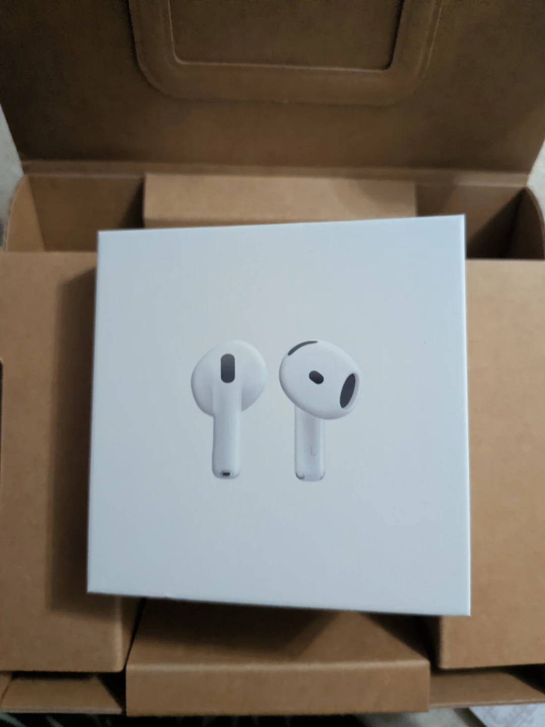 Airpods 5 (from RBC deal)
