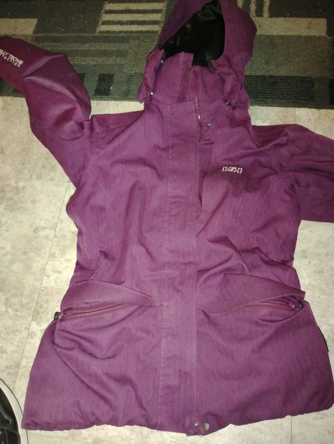 Helly Hansen Purple Winter Jacket XS