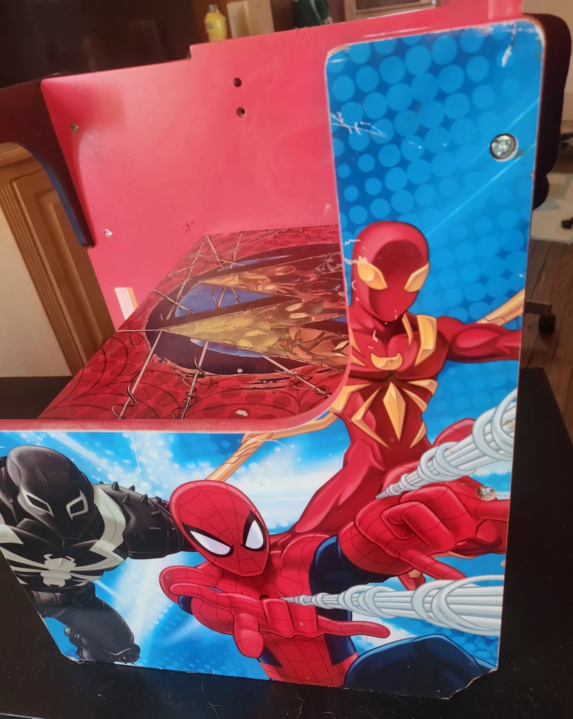 Marvel Ultimate Spider-Man Children's Chair - photo 2