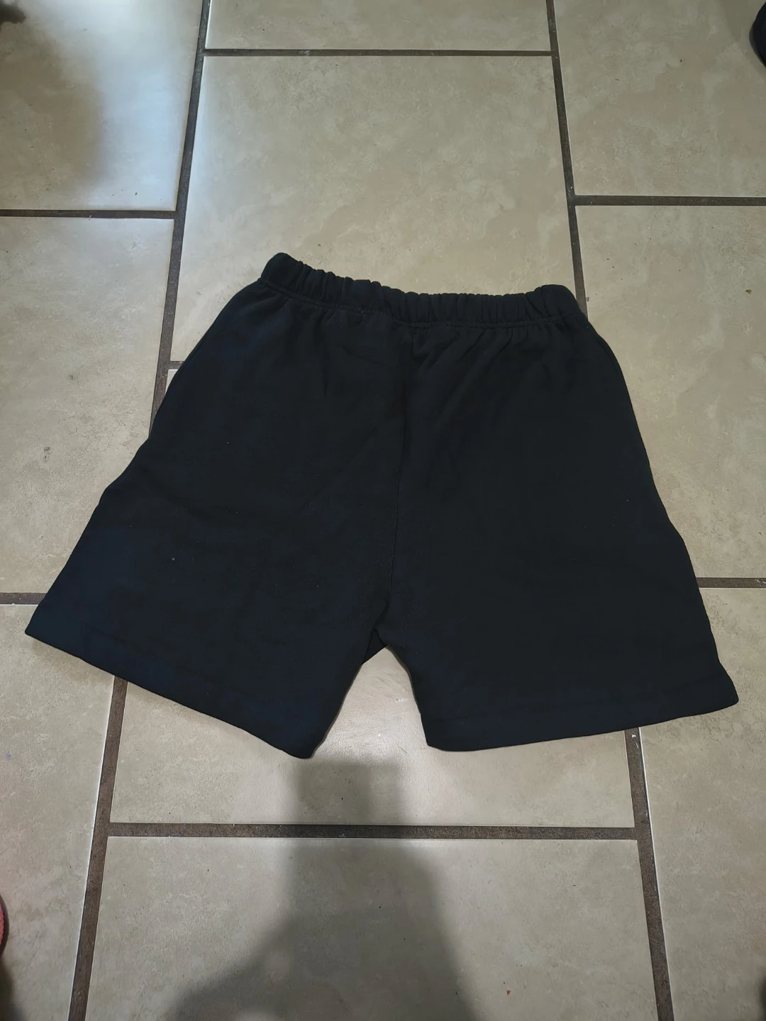 Essentials Fear of God Black Shorts - photo 2