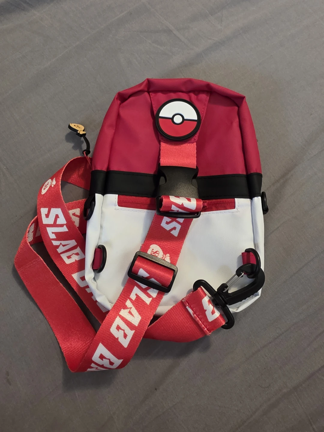 Original Slab Bag red and white pokeball - photo 2