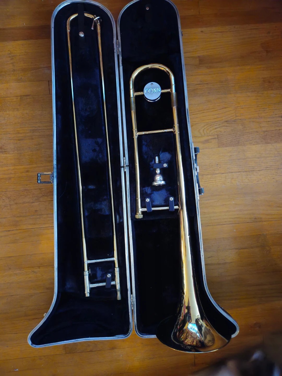 Vintage Conn Director Trombone with Original Hard Case - photo 3