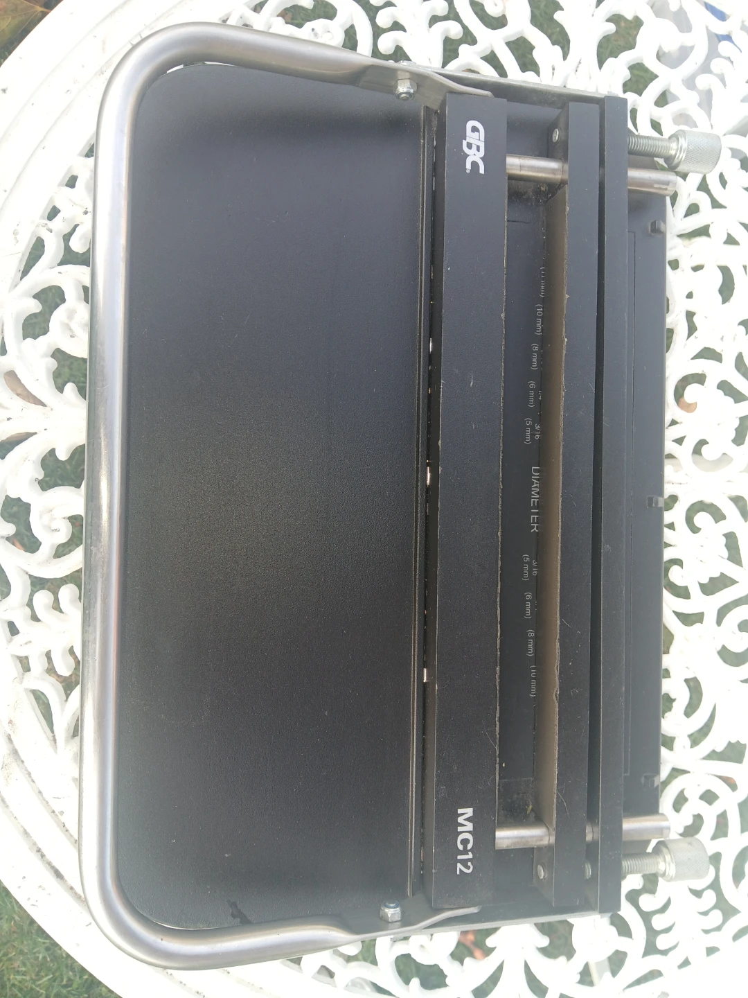 GBC MC12 Twin wire closer - photo 2