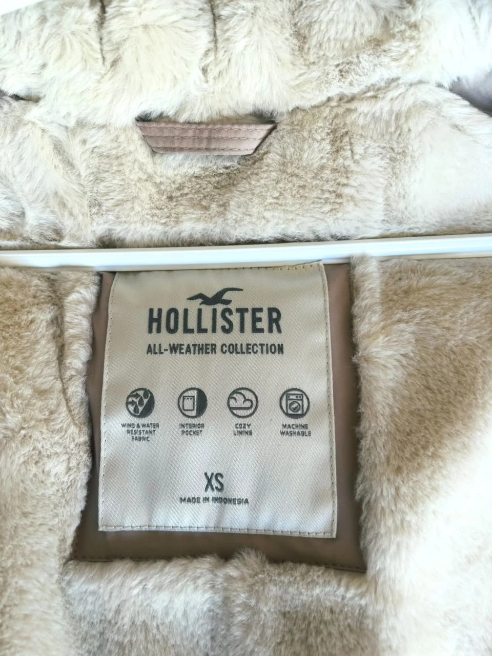 Hollister All-Weather Winter Parka Size XS - photo 2