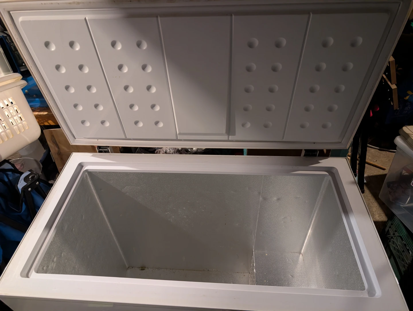 Brada Chest Freezer - photo 3