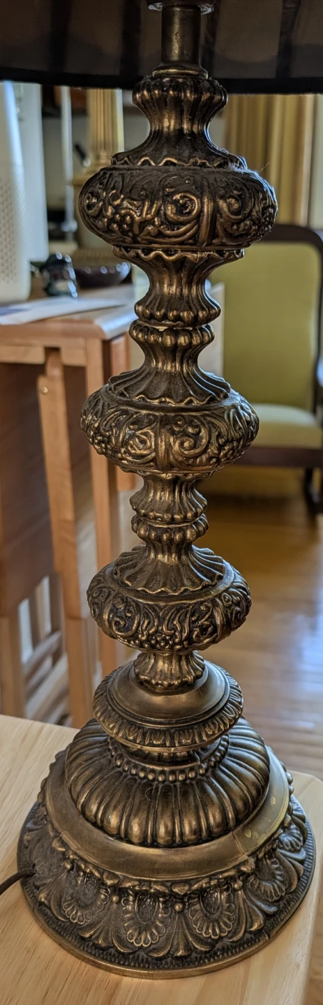 Pair of Vintage Ornate Table Lamps with Black Mesh Shades - photo 3