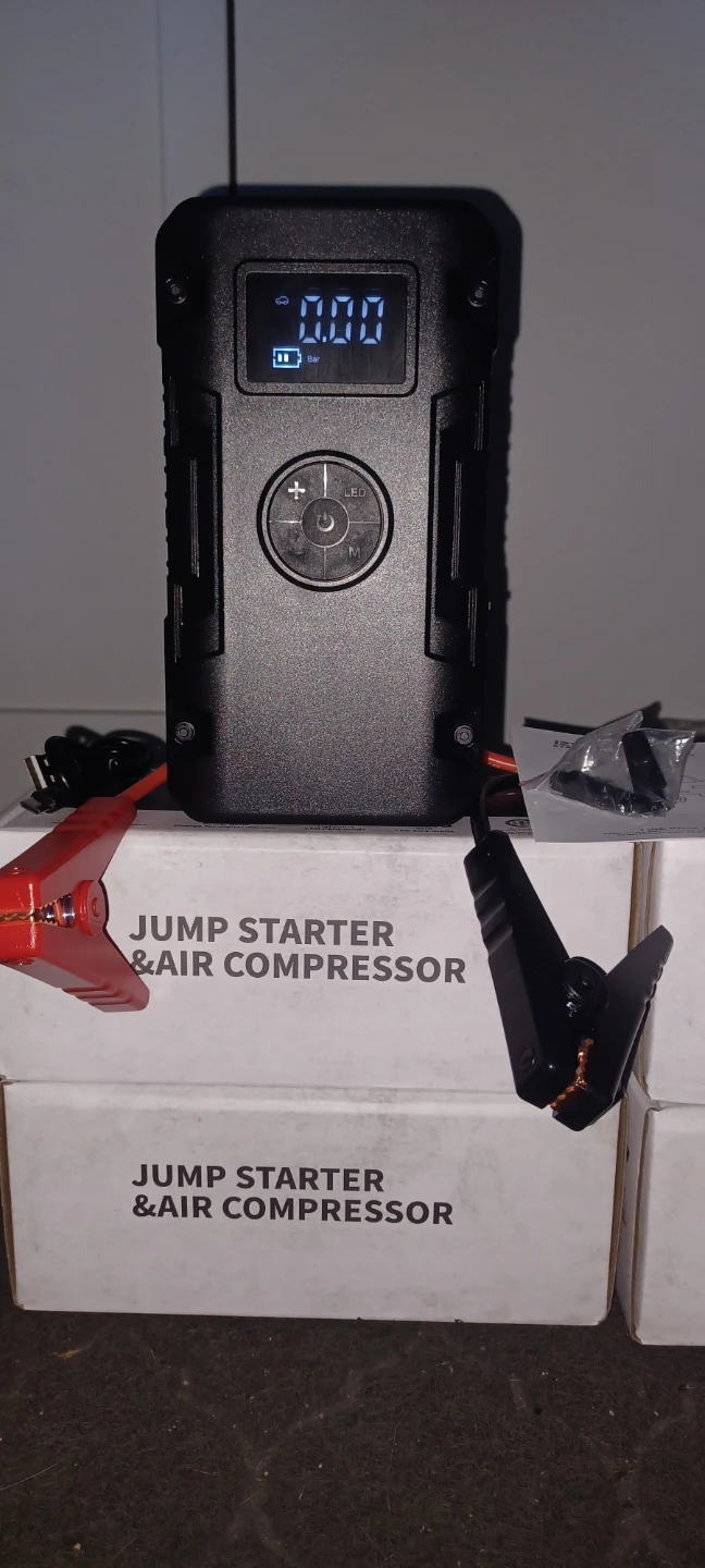 (BRAND NEW) Portable 12V Jump Starter & Air Compressor