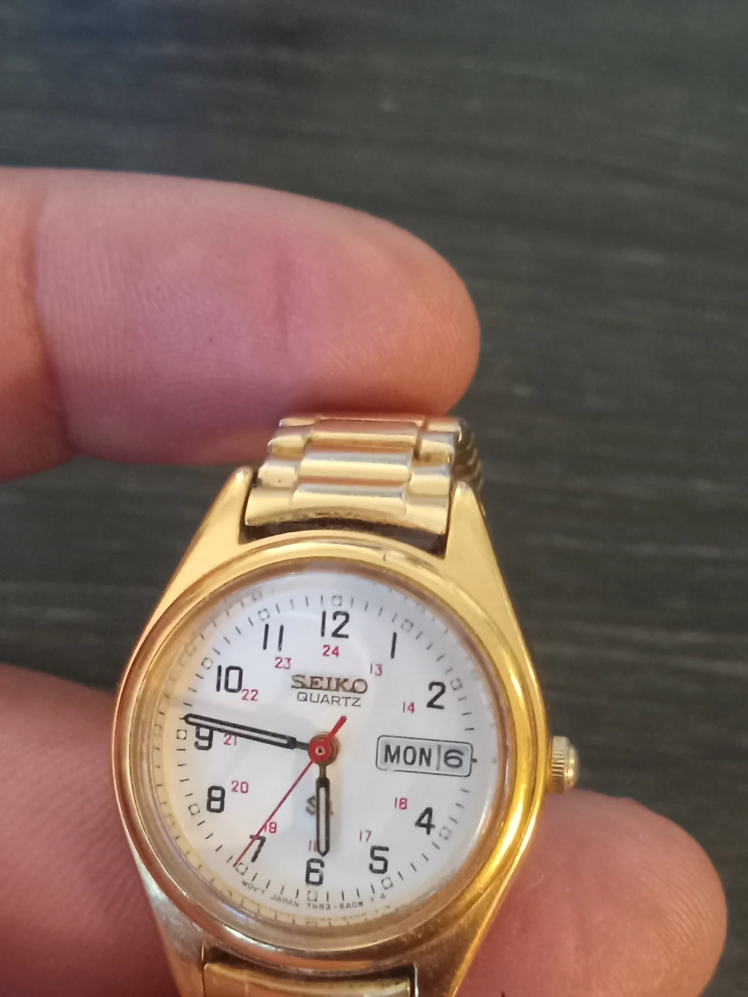 Seiko Quartz Gold-Tone Watch - photo 3