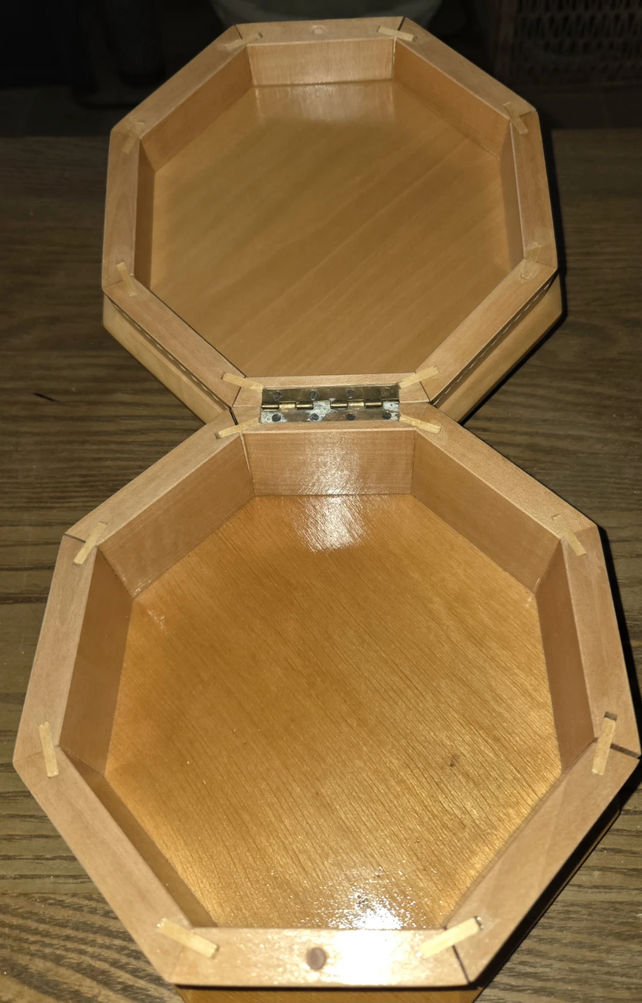 Vintage 1977 Ukrainian inland Wooden Decorative Box - photo 2