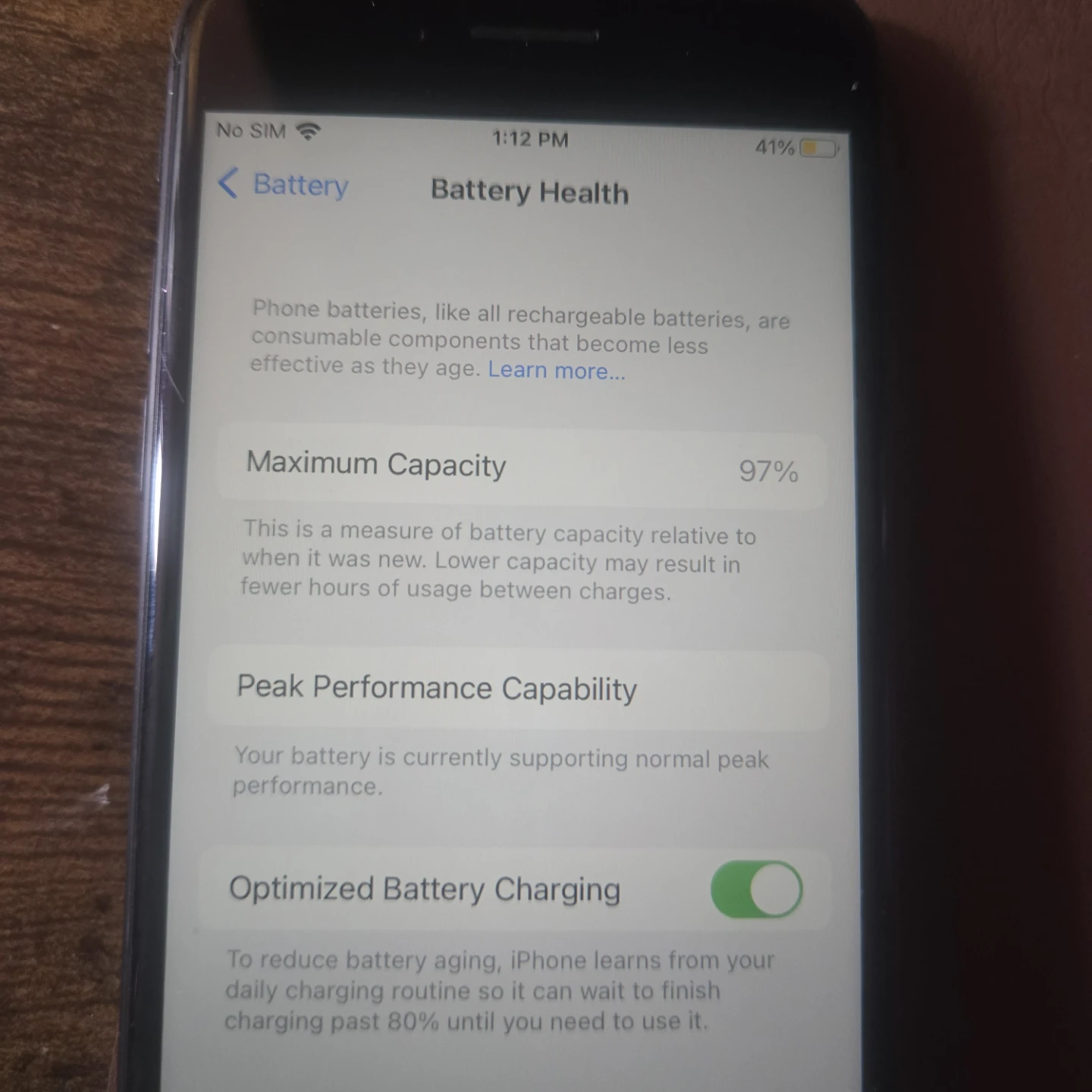 Iphone 8.its 97% battery - photo 2
