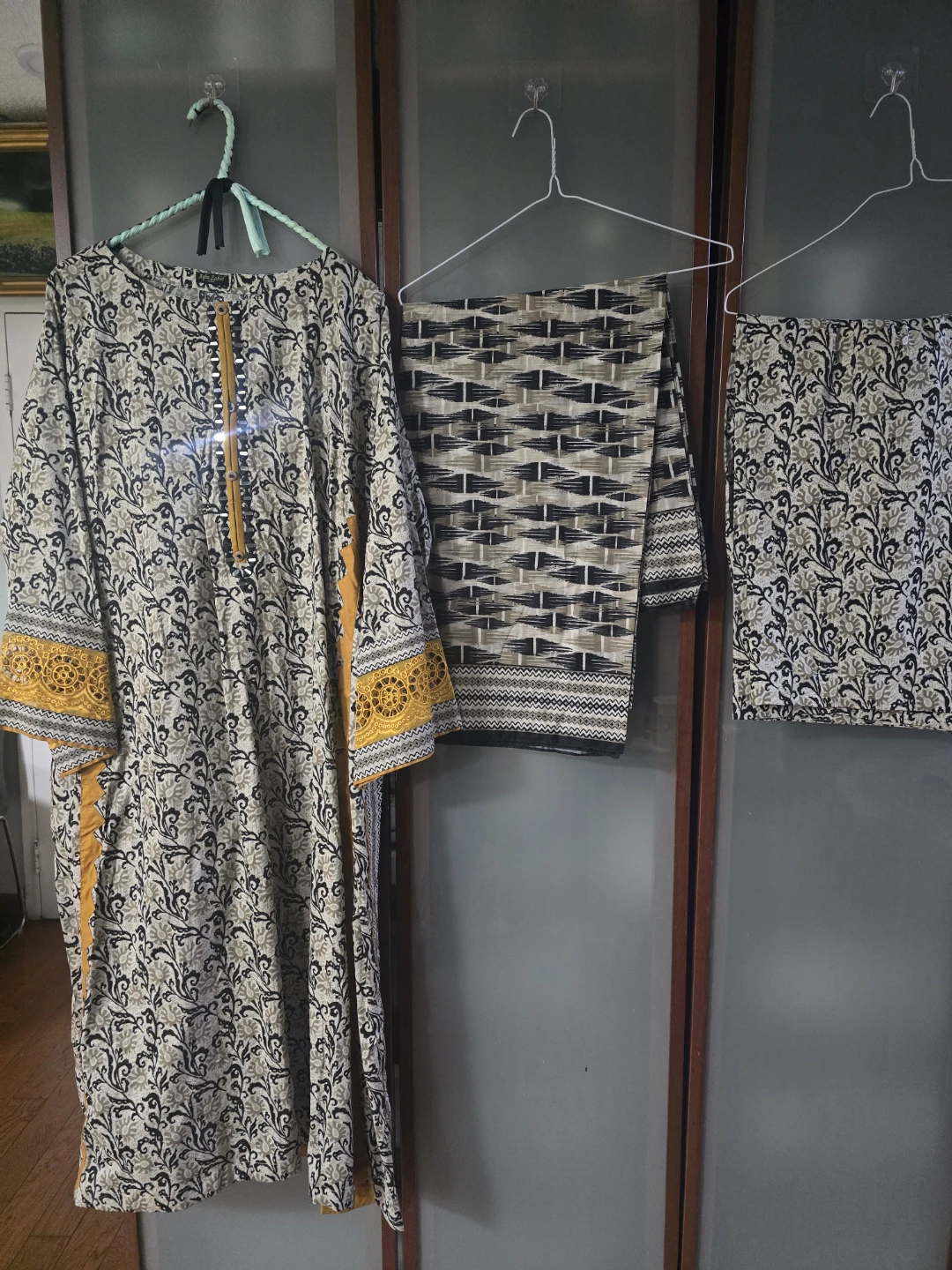 Agha Zahid 3-Piece Floral Print Suit
