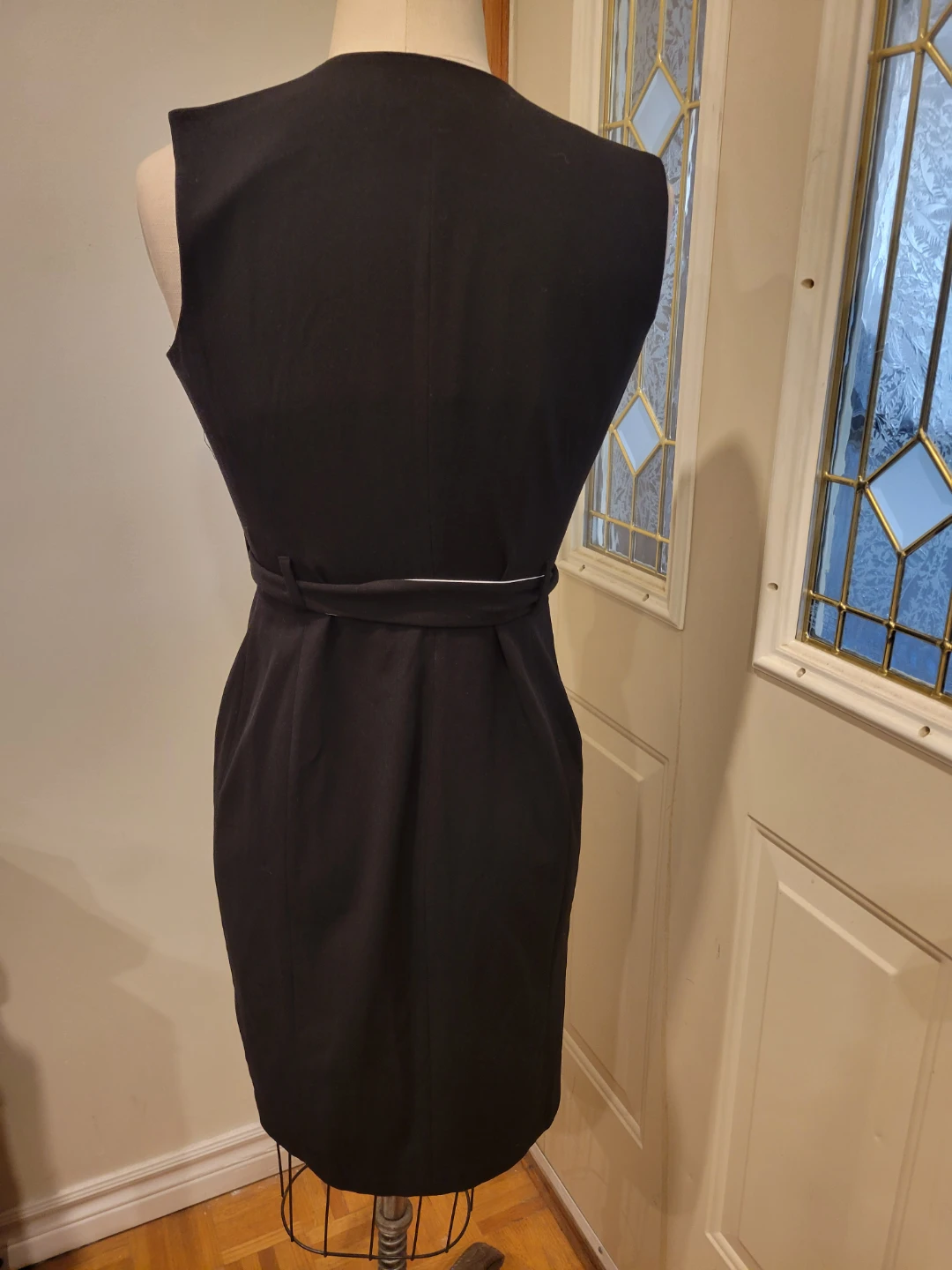 Calvin Klein Sleeveless Dress Black and White Size 2 - photo 3