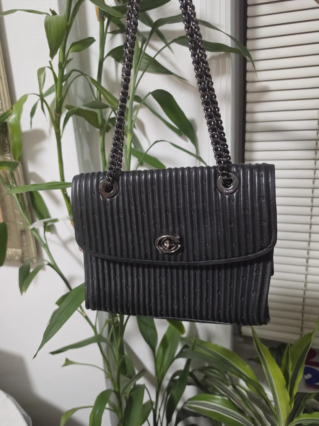Coach Black Quilted Shoulder Bag - photo 3