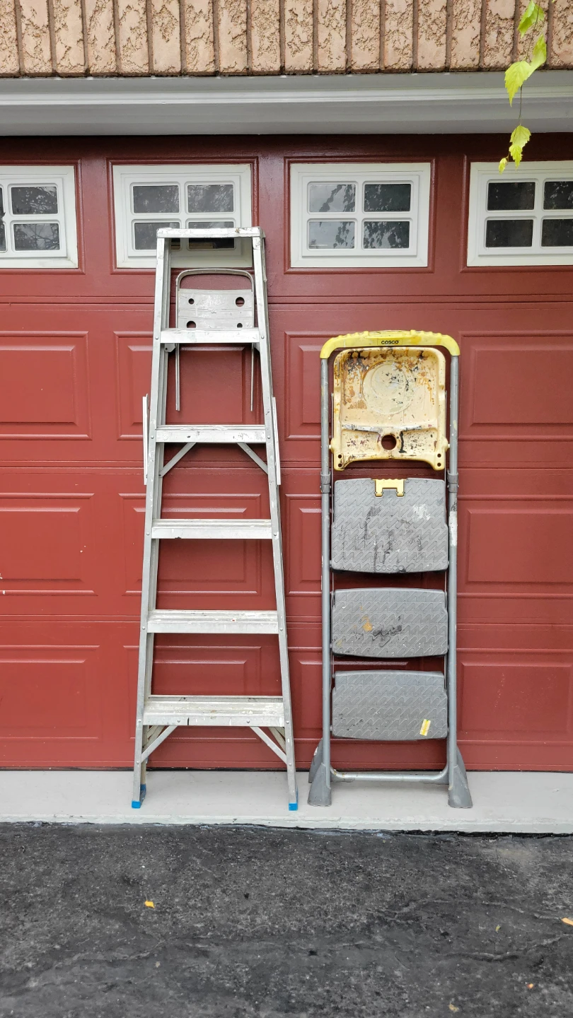2 folding  Step Ladders  6ft & 3ft - photo 2