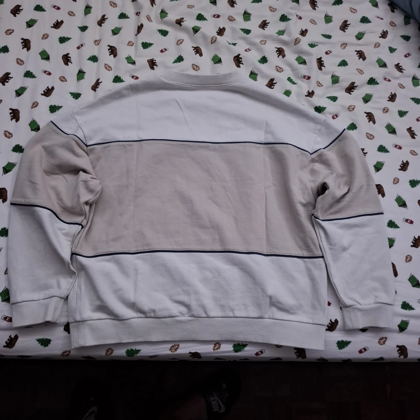 Stuck on the 90s Graphic  Oversized Sweatshirt - photo 2