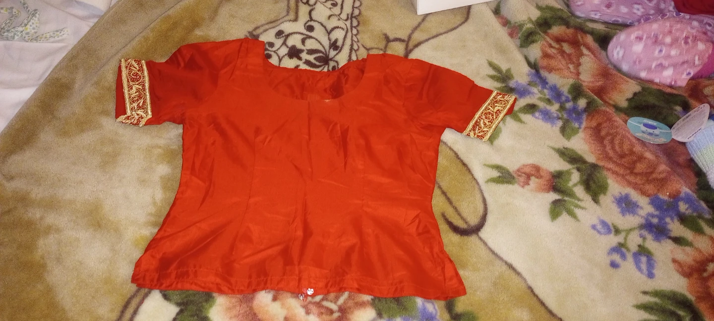 Red and gold traditional ethnic bridal lengaha outfit - photo 4