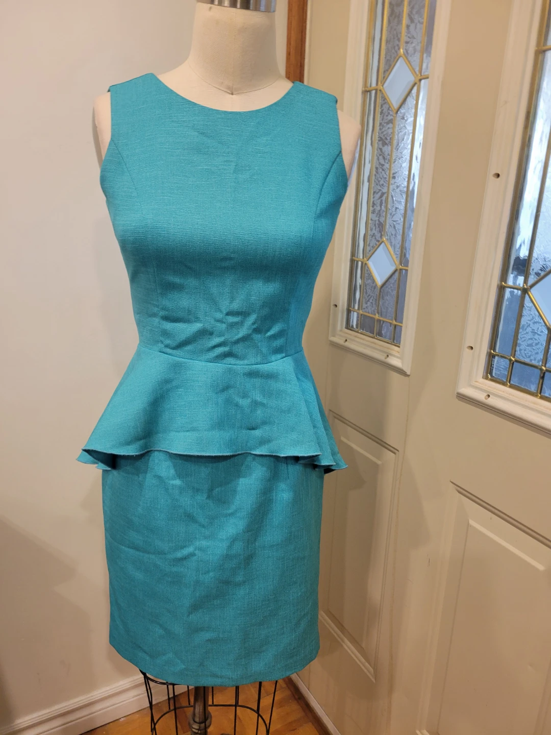 De Lish Teal Peplum 2 piece Size 6