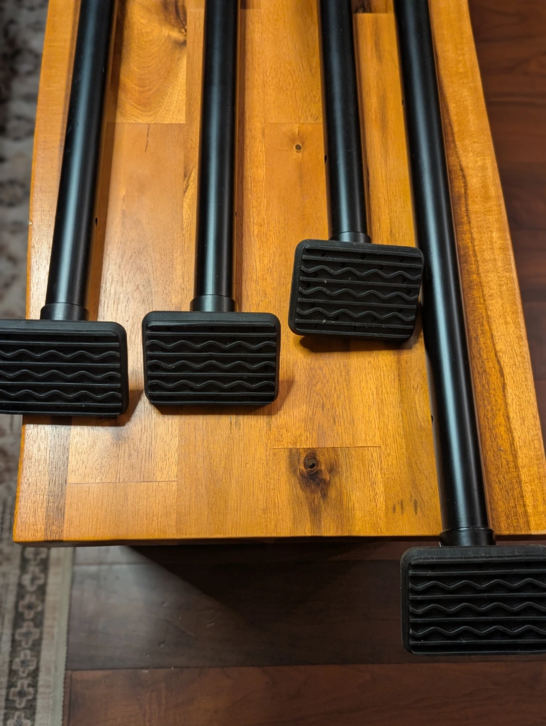 NEW – 4 Telescopic Support Poles | Cabinet & Drywall Jacks - photo 3