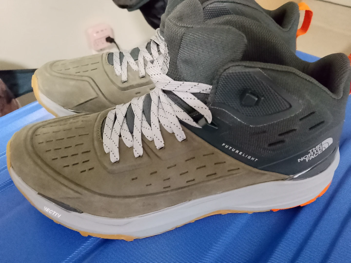 The North Face VECTIV FUTURELIGHT Hiking Boots - photo 2