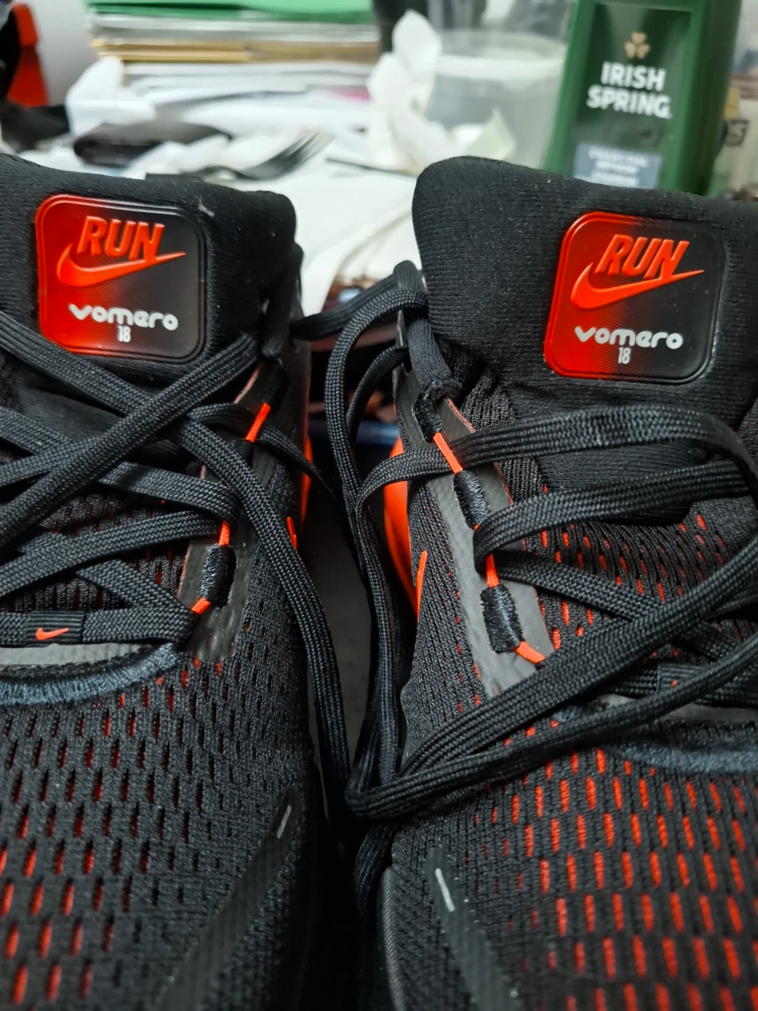 Nike Vomero 18 Running Shoes