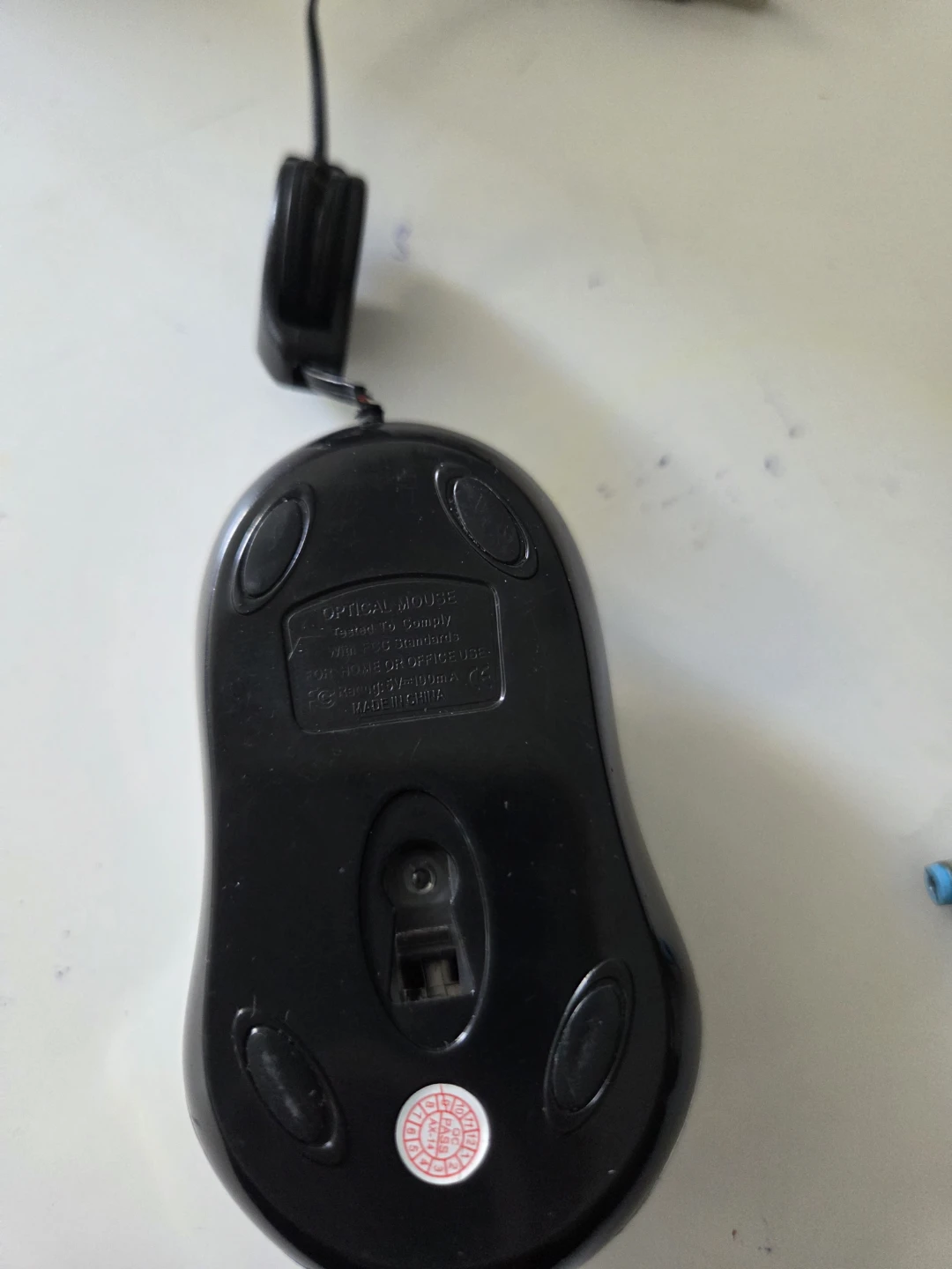 Black and Silver Retractable USB Optical Mouse - photo 2