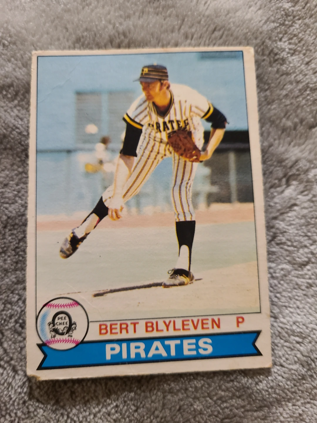 1979 O-Pee-Chee Bert Blyleven Pirates Baseball Card