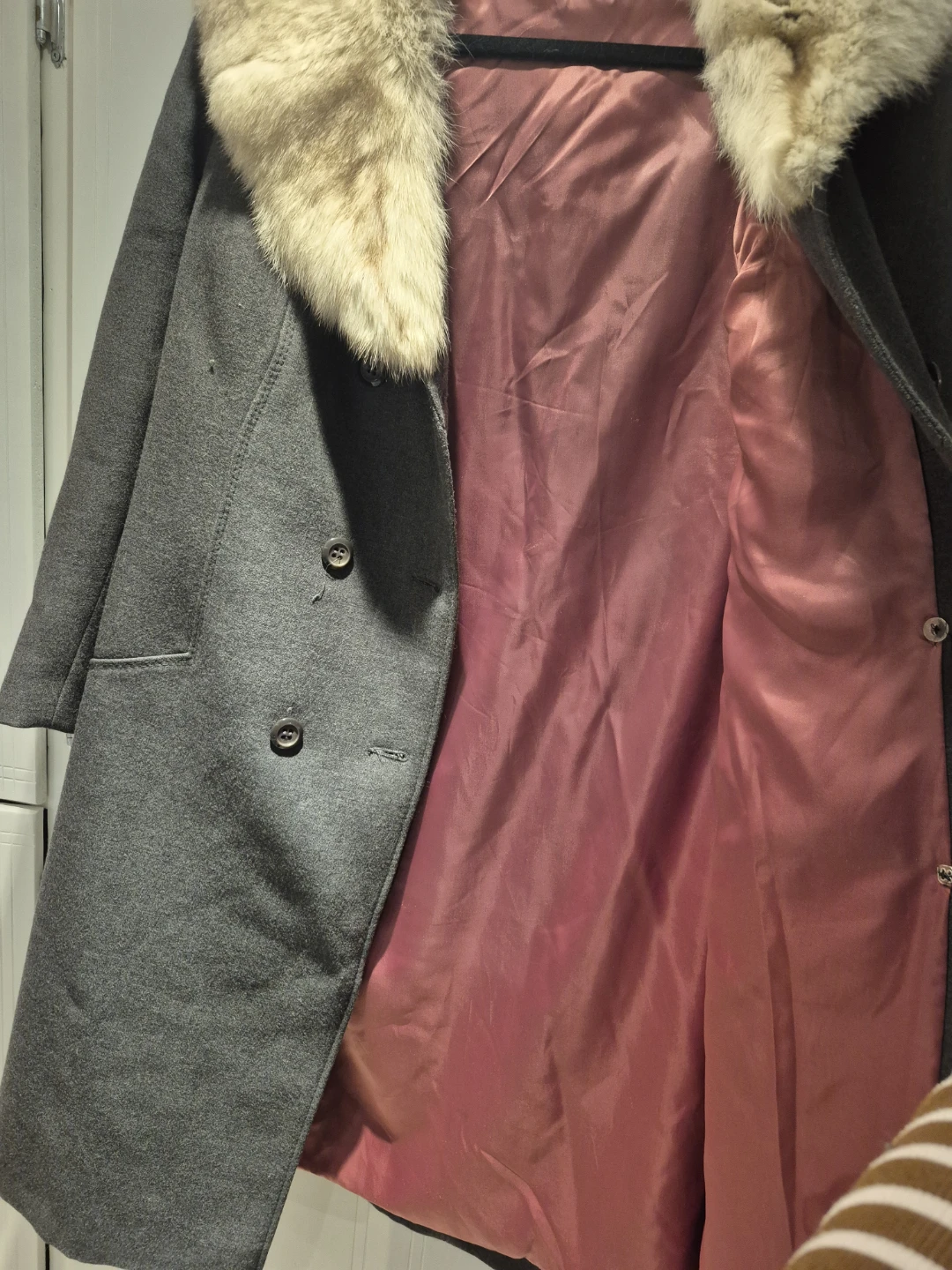 Superb Fashions Inc. Grey Wool Coat with Fur Collar - photo 4