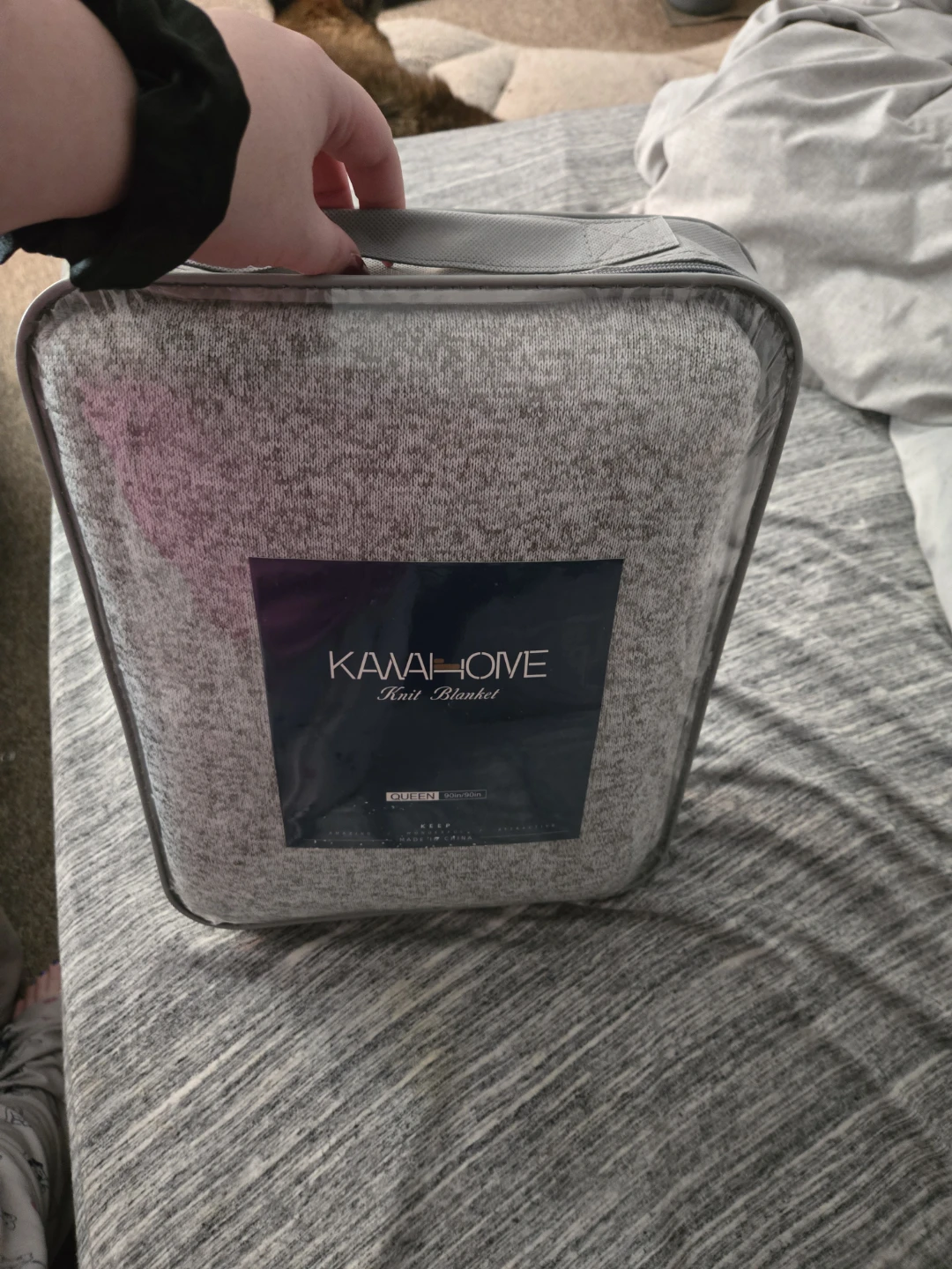 KAWAHOME Queen Knit Jersey Blanket - photo 3