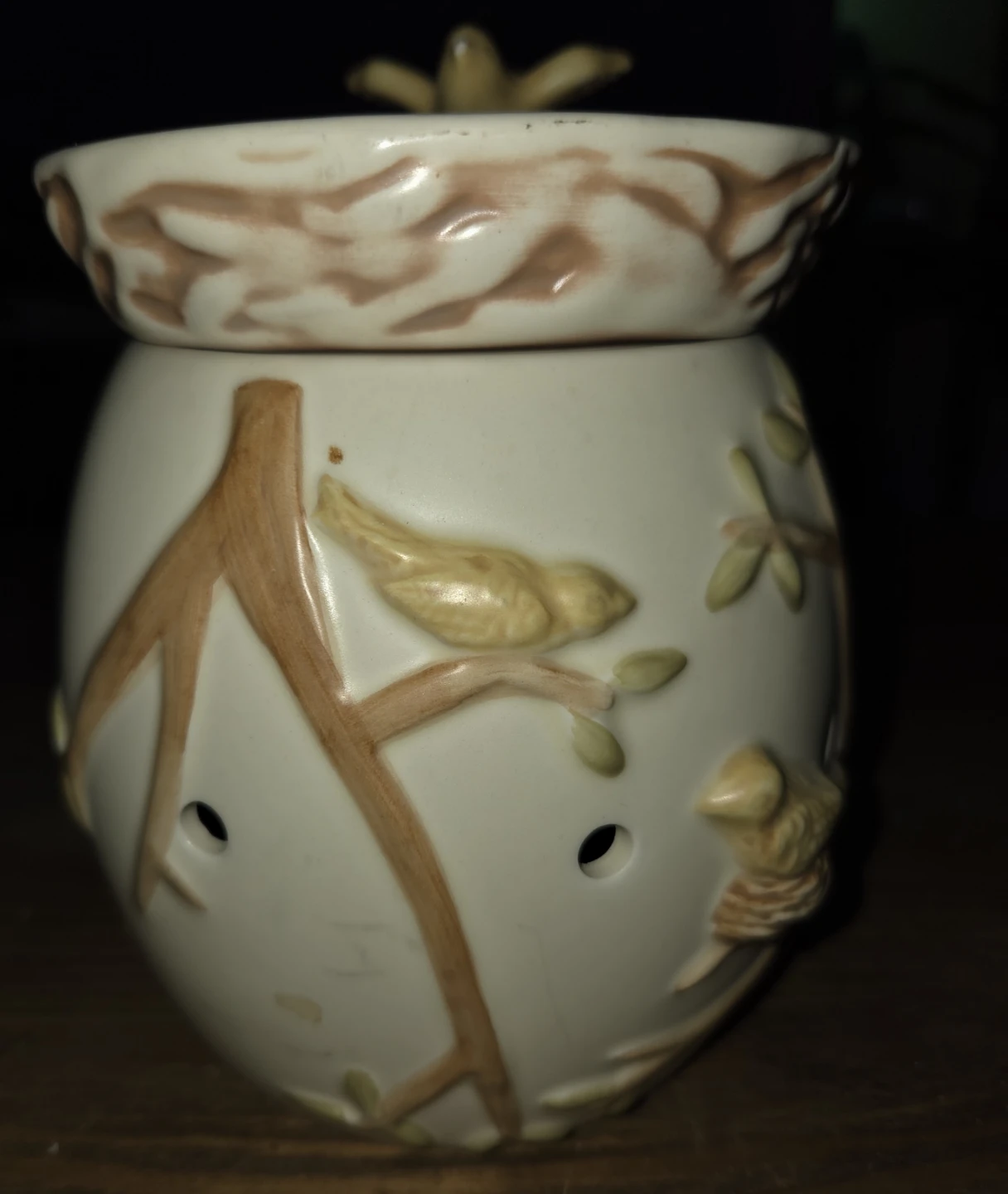Scentsy bird motif wax warmer
