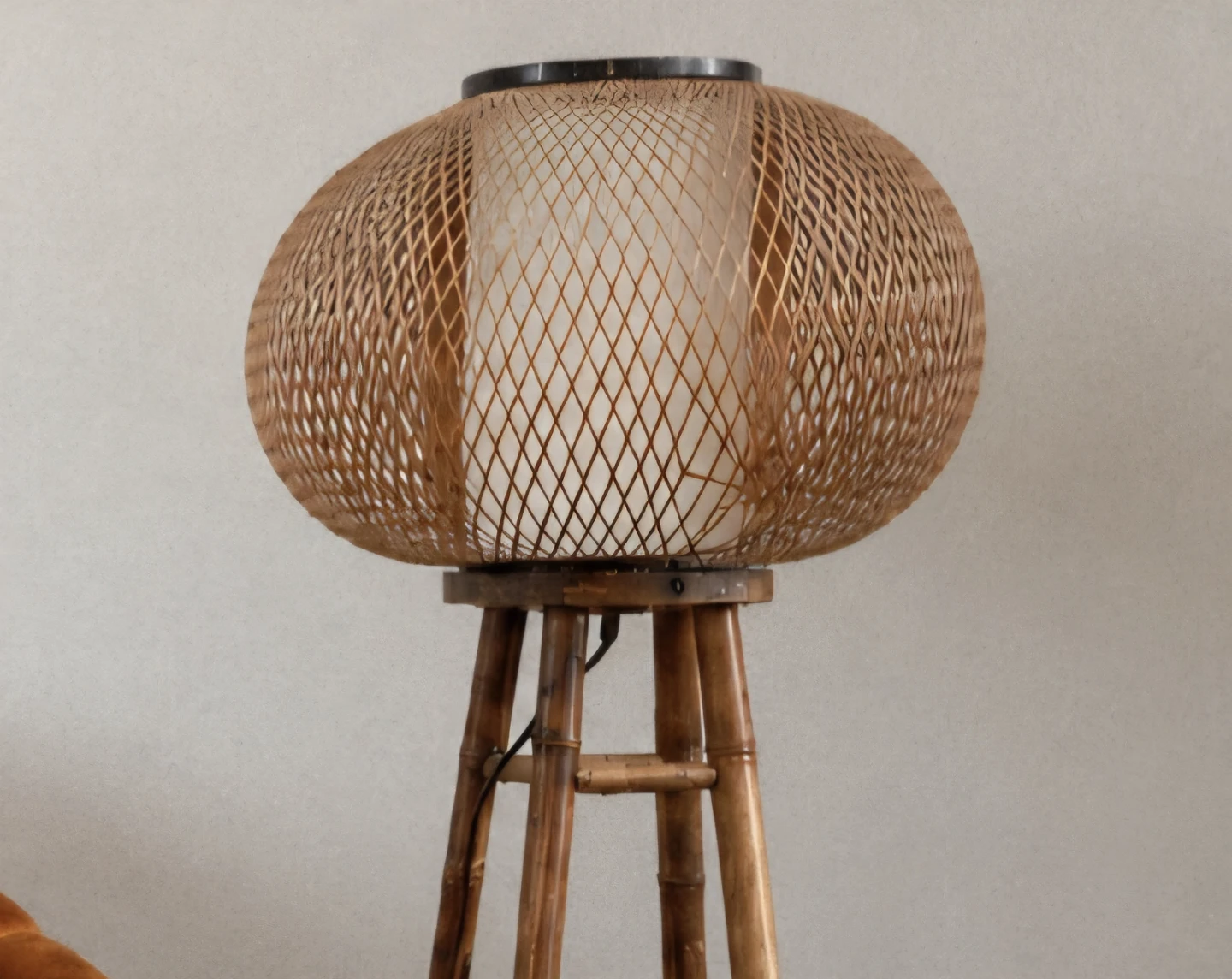 Vintage Woven Rattan Floor Lamp - photo 5