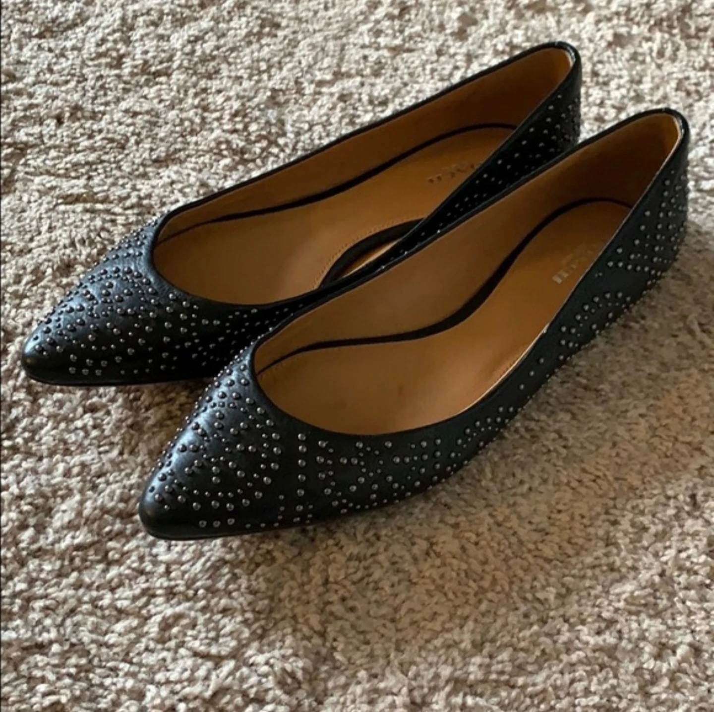 Coach Black Leather Studded Pointed-Toe Flats – US 10 - photo 2