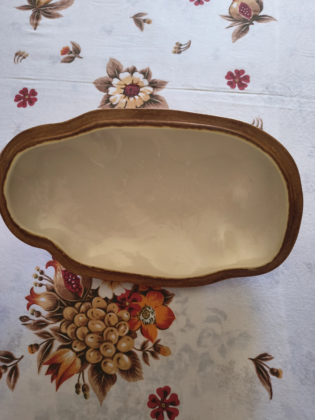 Vintage Ceramic Potato-Shaped Baker - photo 4