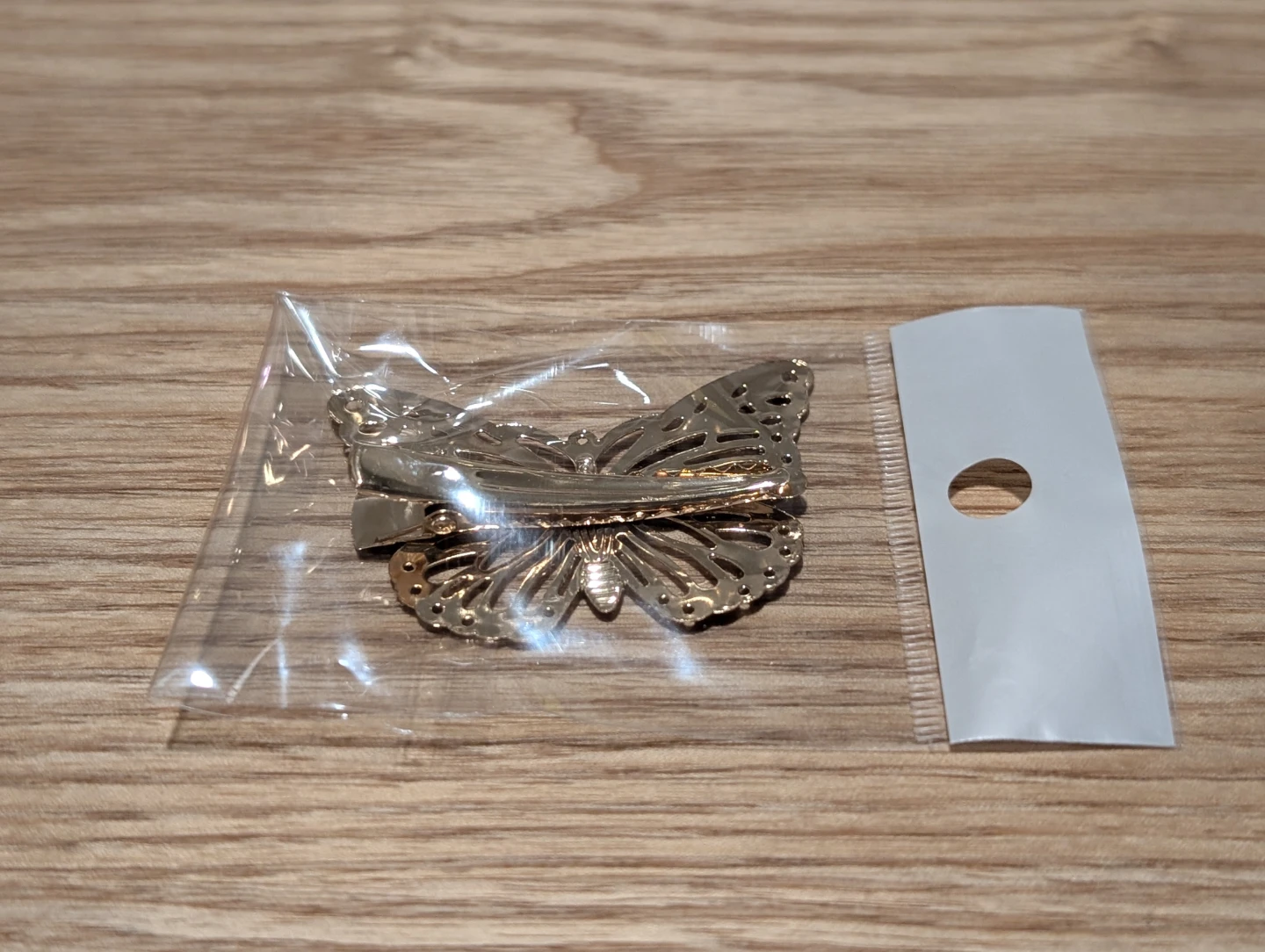 NEW: Gold Butterfly Hair Clips - photo 3