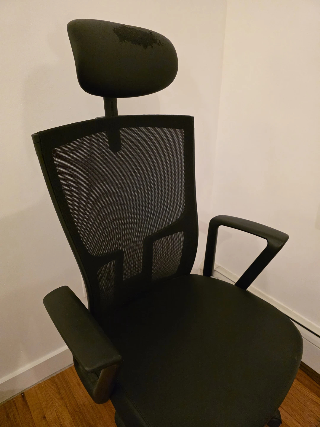 Black Ergonomic Office Chair with Headrest - photo 2
