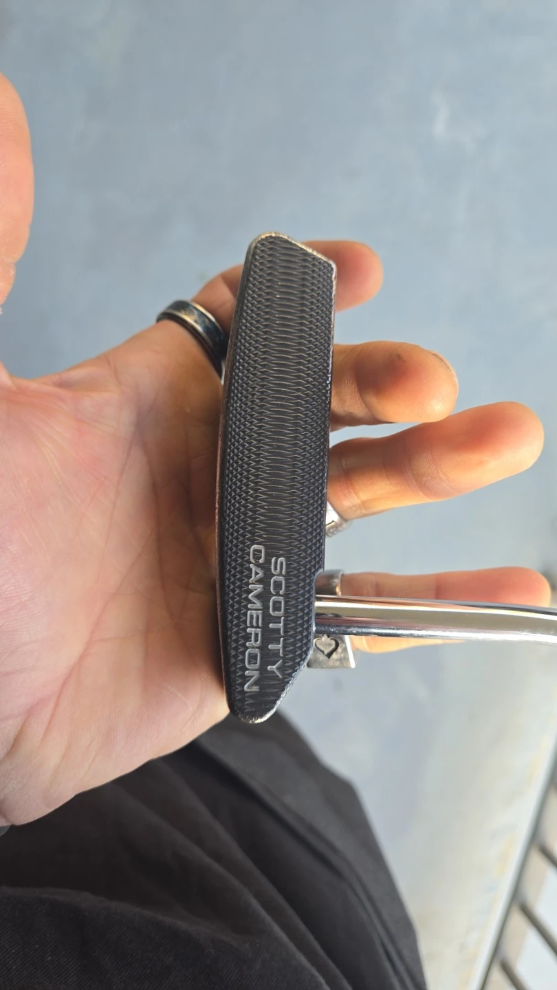 Scotty Cameron Select Newport 2 Notchback Putter - photo 4