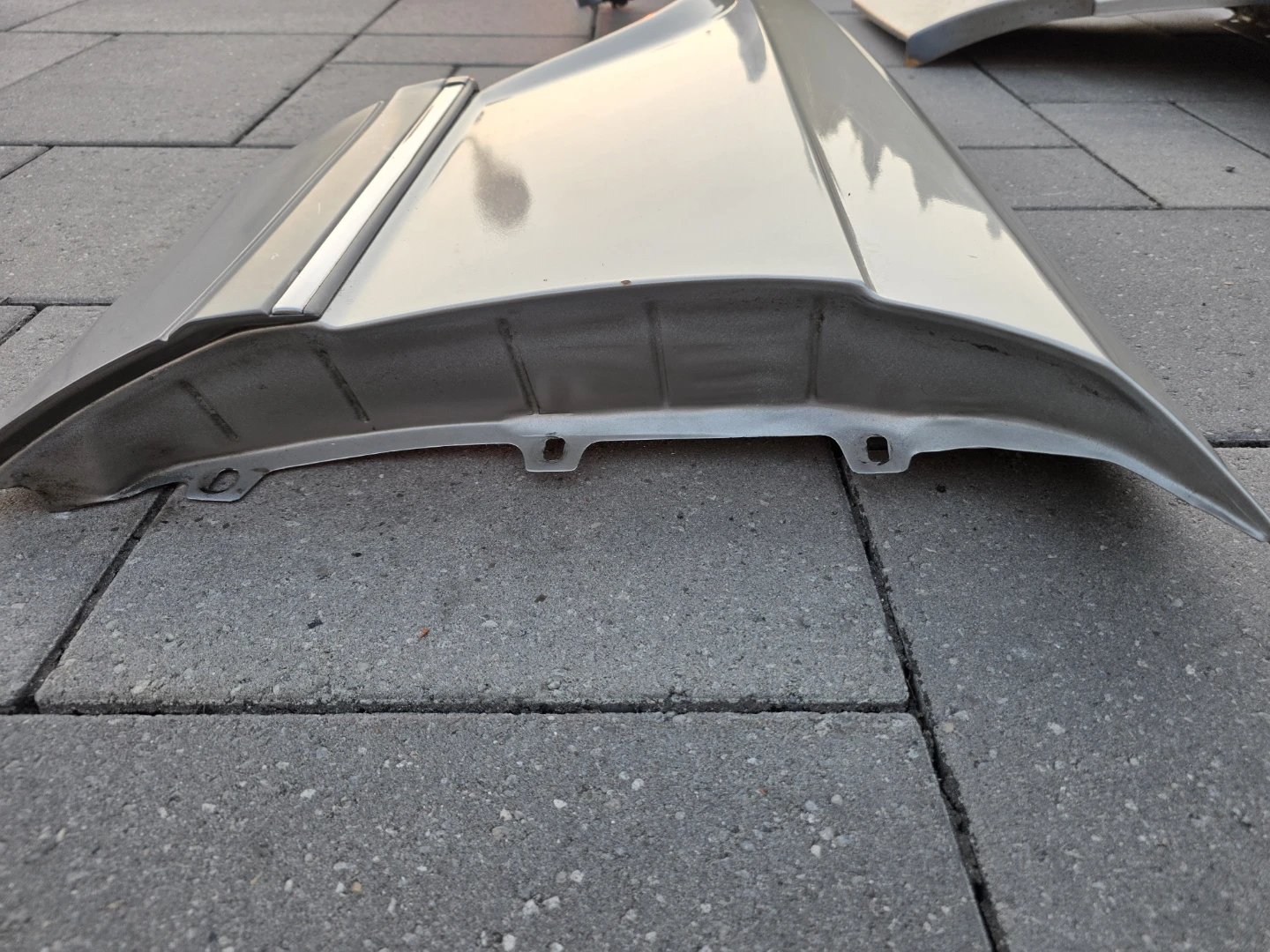 Mercedes-Benz w126 560SEL front fenders - photo 4